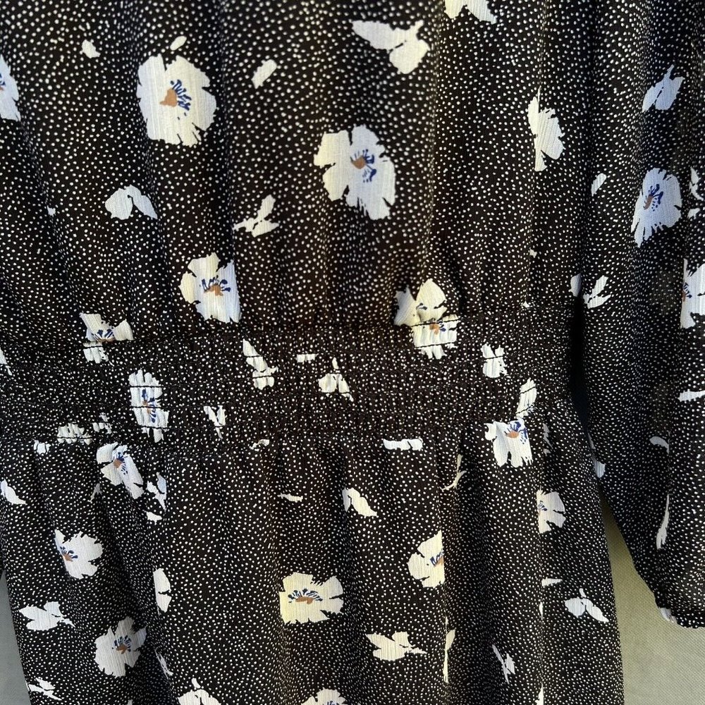 J. Crew Factory AG882 Long-Sleeve Printed Tie-Neck Dress Sz S Black Floral - Picture 3 of 7